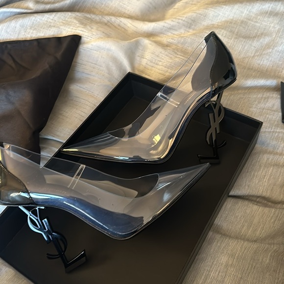 Brand new Saint Laurent YSL opyum pumps! Transparent with pure black ysl heels. - Picture 9 of 13